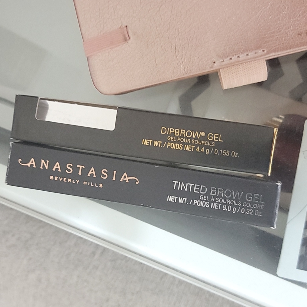 Brow gel
